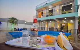 Ll Empyrean Stay Ll Luxe Ll Fortune Villa Ll 4Bhk Ll Ac Ll Big Pool